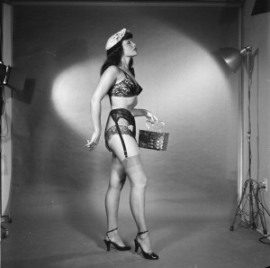 bettie-page-bunny-yeager-07
