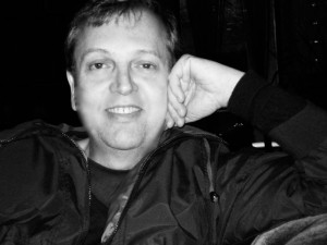 Mark Mori, director del documental Bettie Page Reveals All