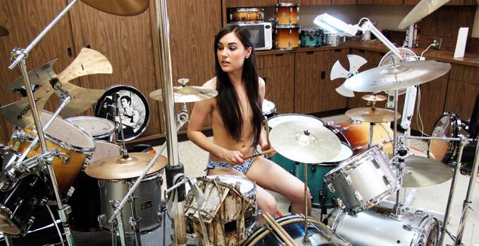 sasha-grey-bateria-promo