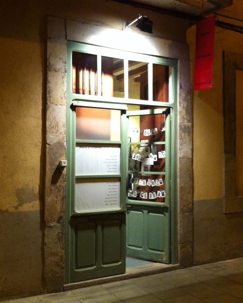 libreria Negra y Criminal1