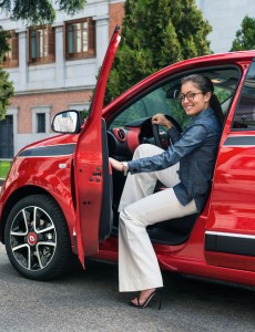 Hiba-Abouk-Renault-Twingo-03