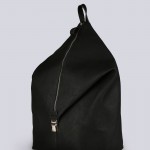 Mochila negra de Antony Morato