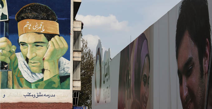 karimi-writing-on-the-city-2016