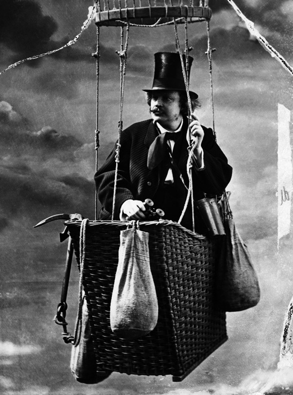 julio-verne-nadar