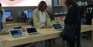 philly-jesus-apple-store-promo-noticia