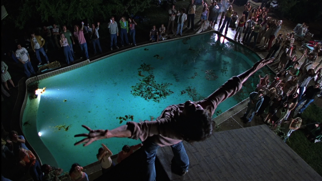 almost_famous_russell_hammond_on_roof