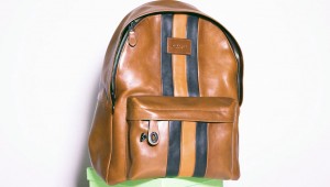 mochila-coach-modern-varsity-campus-promo