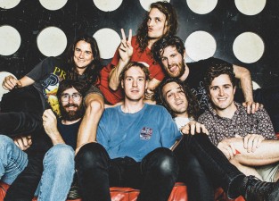 King-Gizzard-The-Lizard-Wizard-apertura