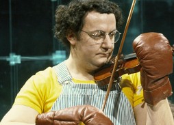 coluche-apertura