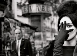 Nana, en la Place Blanche