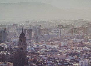 ciudad-malaga-apertura