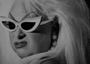 divine-apertura