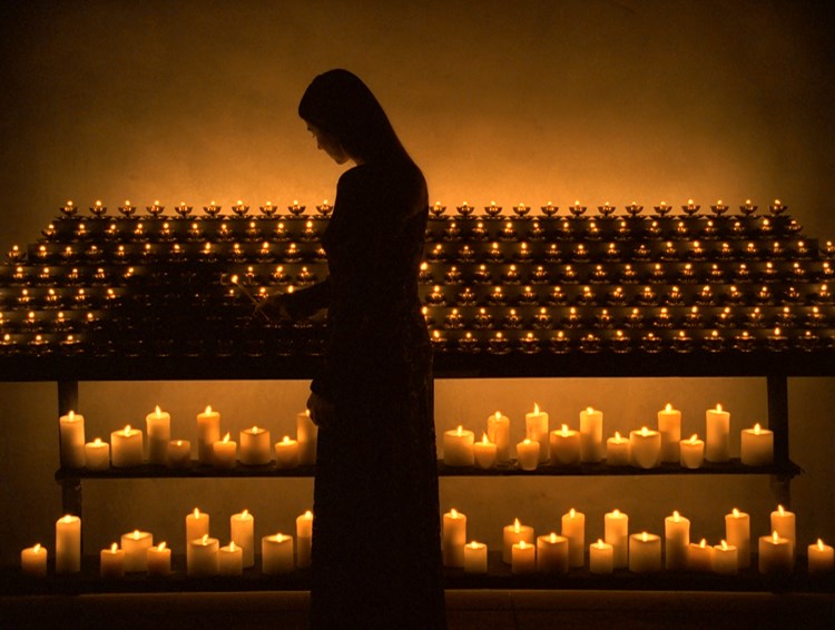 'Vigilia Nocturna' ('Night Vigil'), 2005/2009. Instalación de vídeo para la ópera de Wagner 'Tristán e Isolda'.